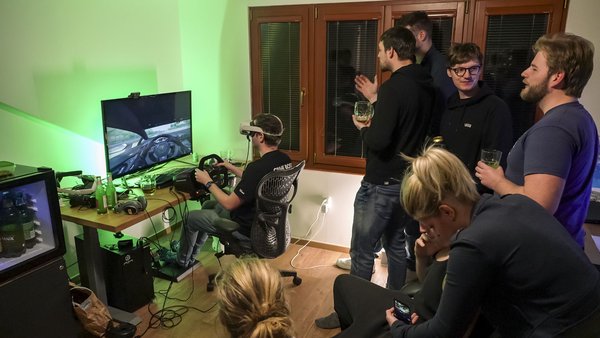 racing.jpg