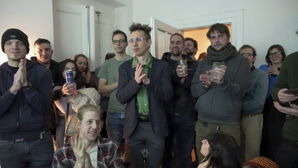 presentation_people.jpg
