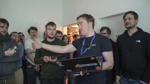 presentation_presenting_adam_people.jpg